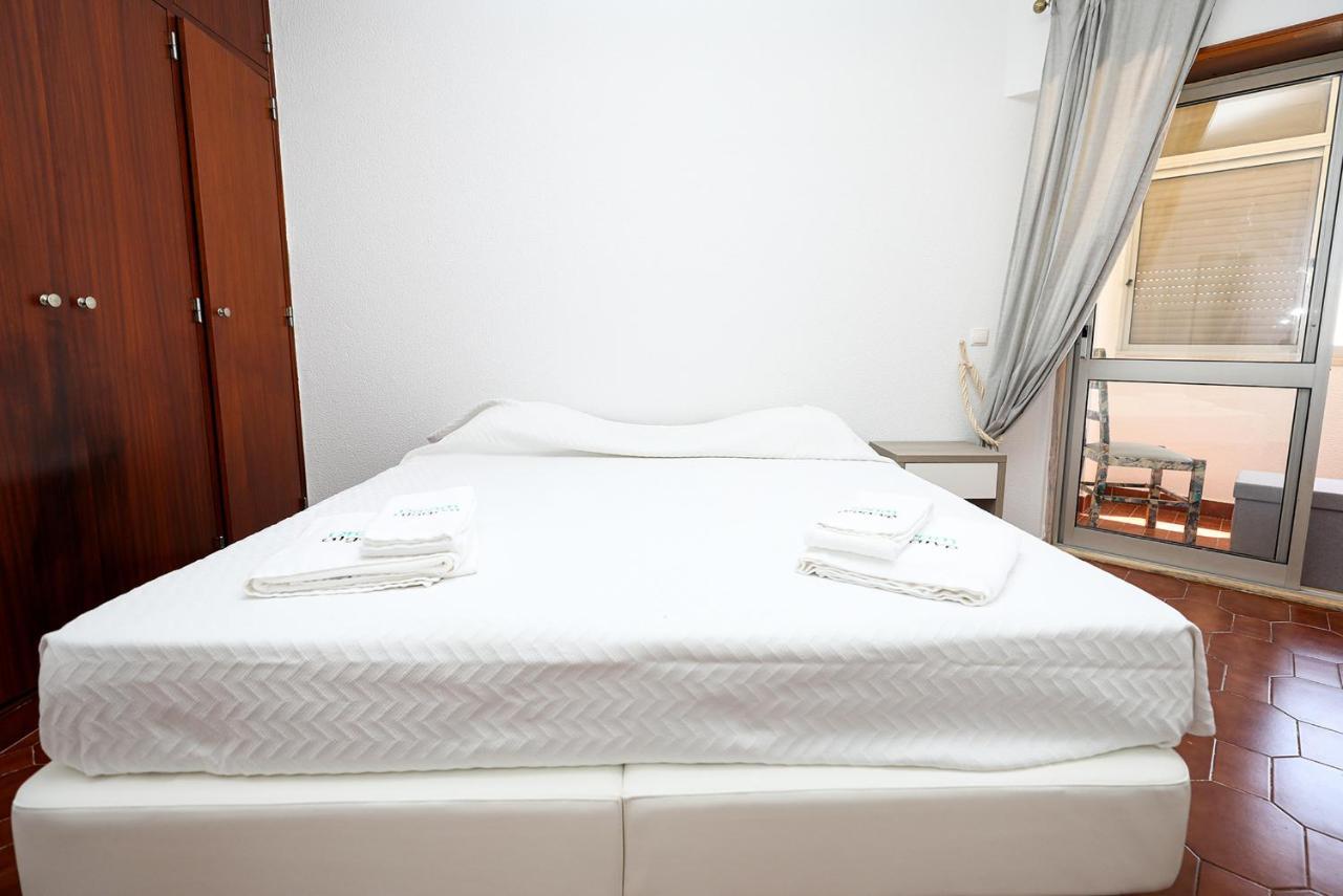 A72 - Colas Place In Lagos Appartement Buitenkant foto