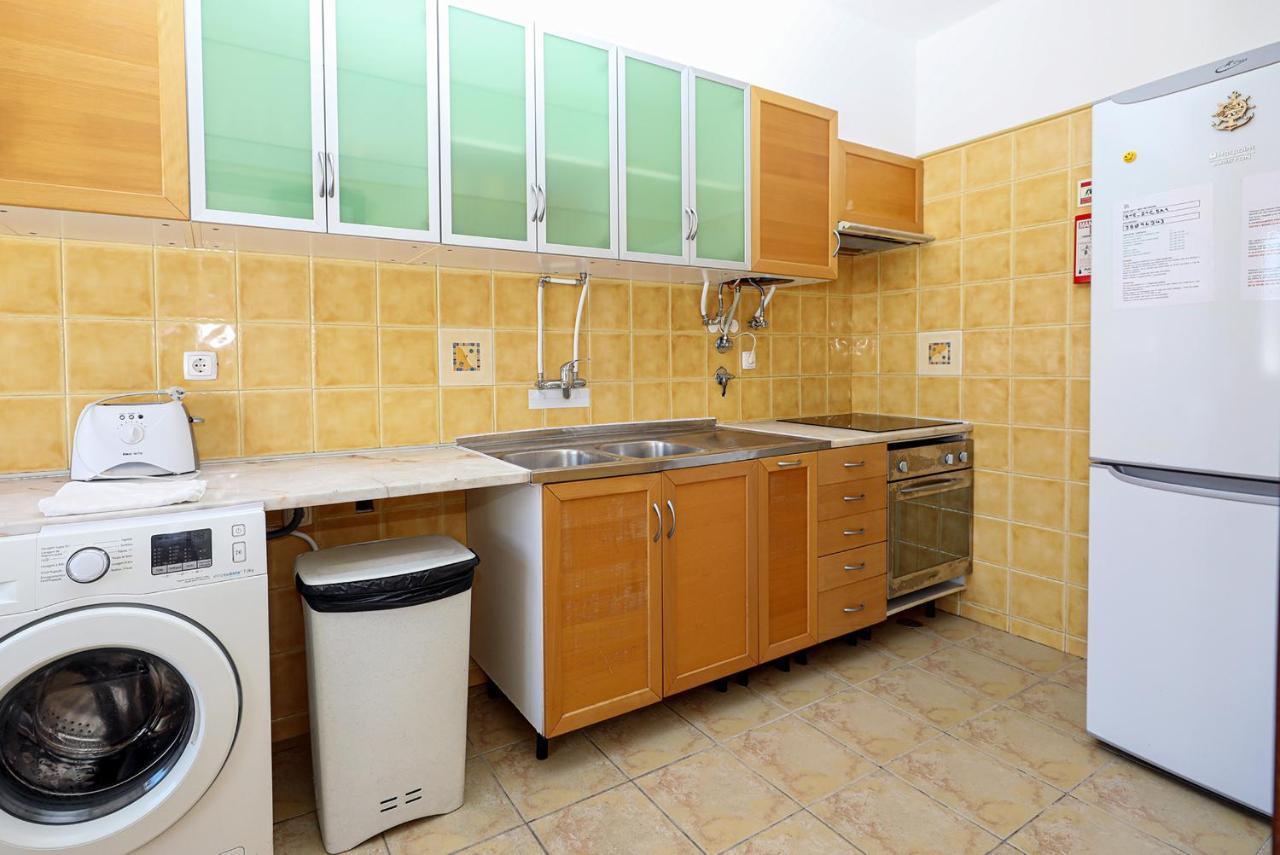 A72 - Colas Place In Lagos Appartement Buitenkant foto